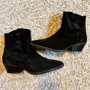 Chinese Laundry Black Suede Western Booties